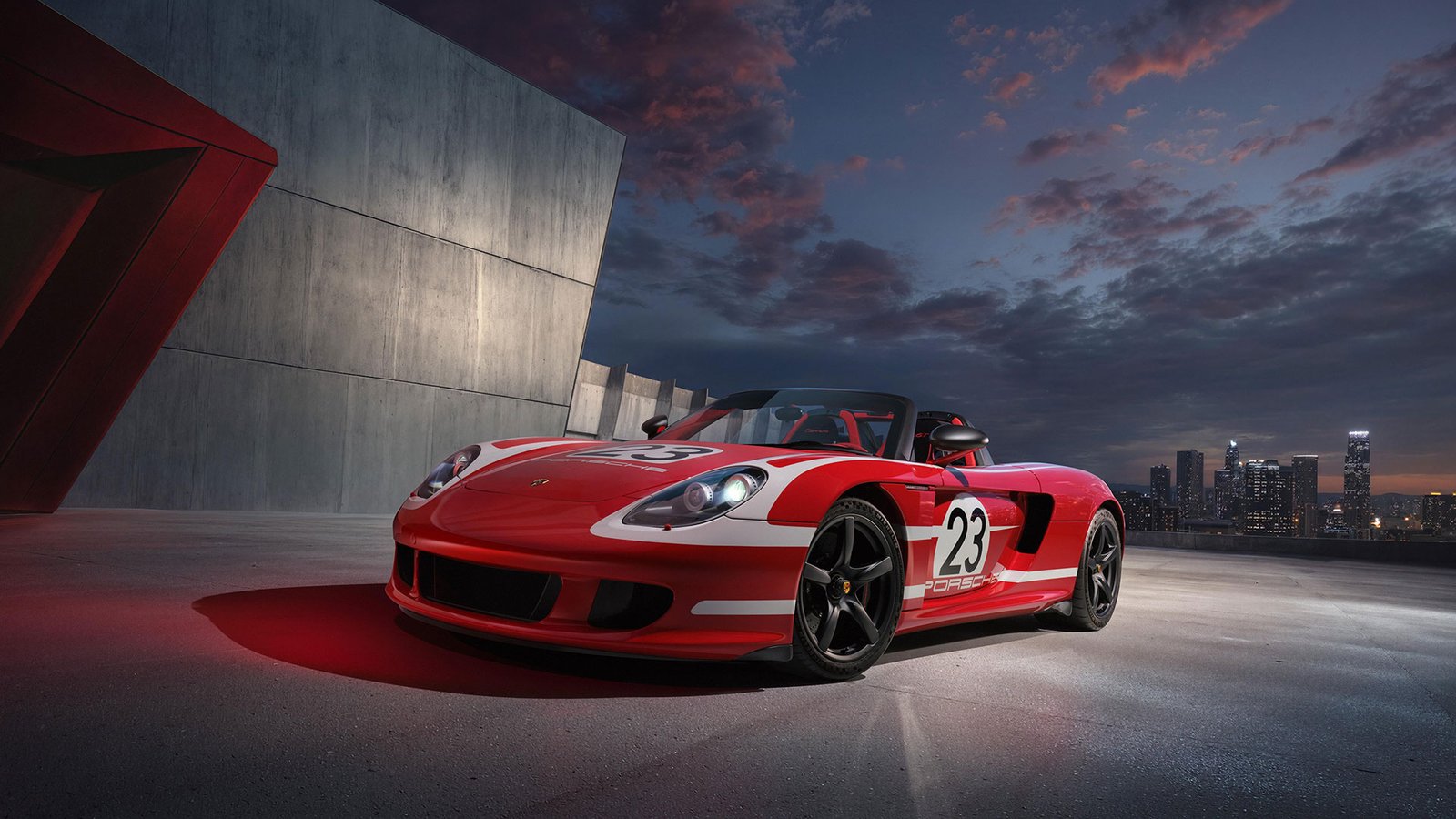 Porsche restores Carrera GT and adds Salzburg design